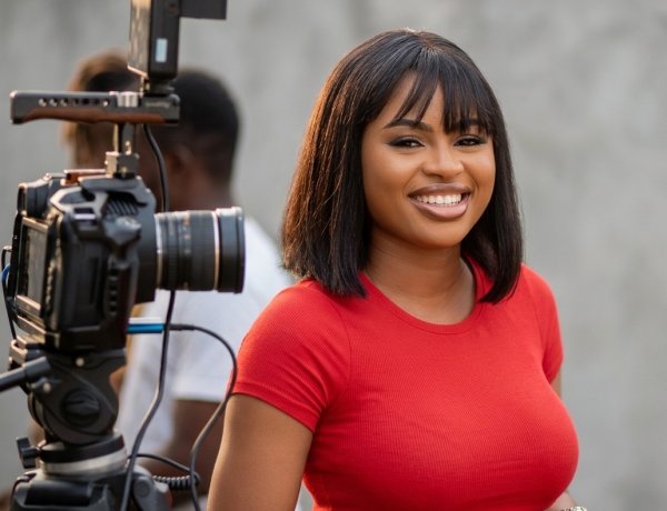 Yedidia Adadoh : "Je veux raconter de belles histoires" portrait d'une artiste complète